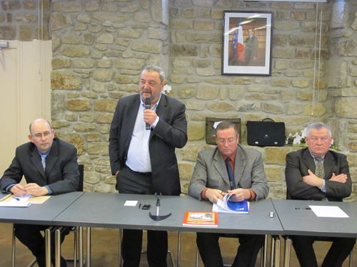 Photo AG association locale UNC Plouescat.JPG